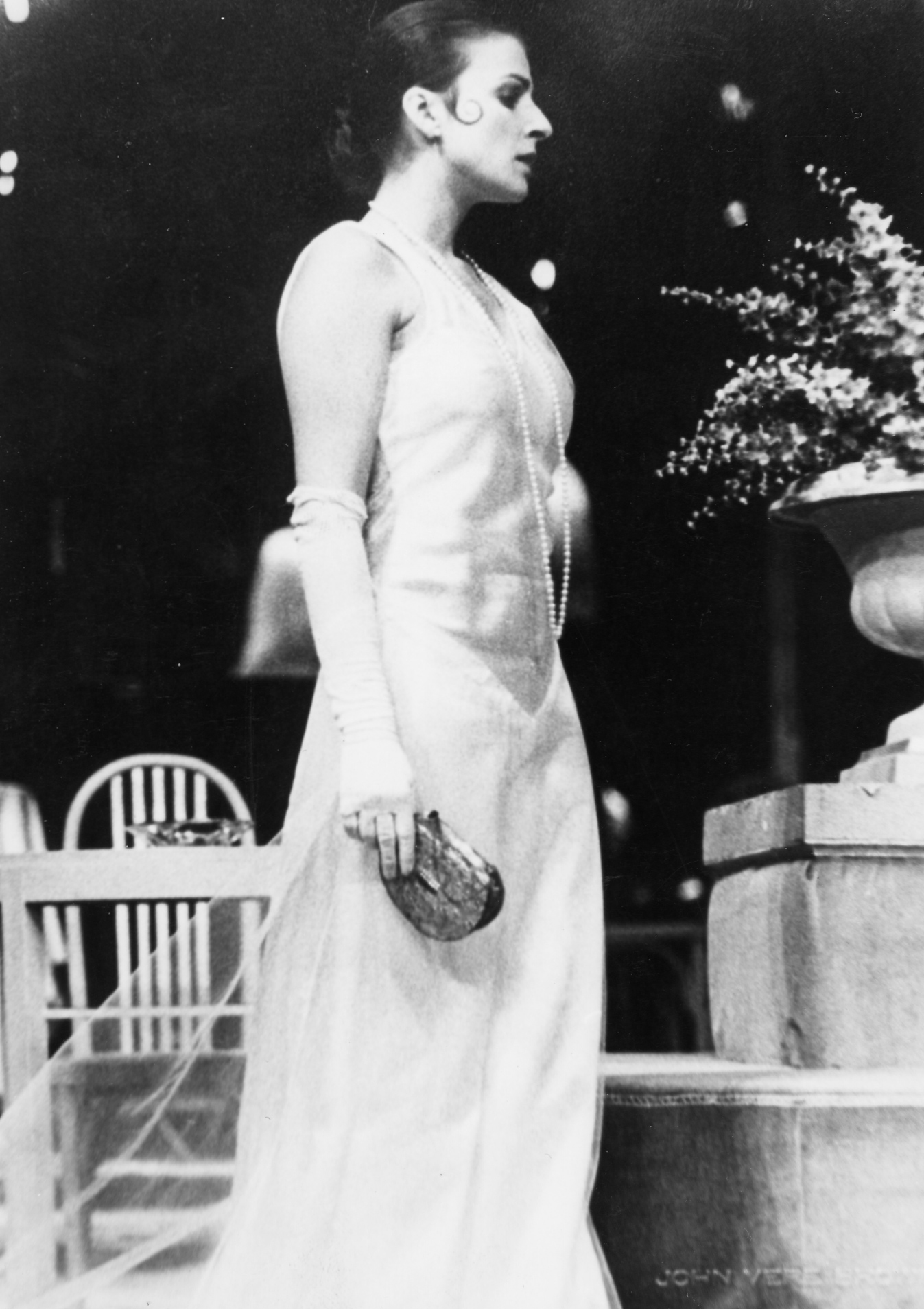 madalyn Morgan in Semi Monde, Citizens Theatre, Glasgow